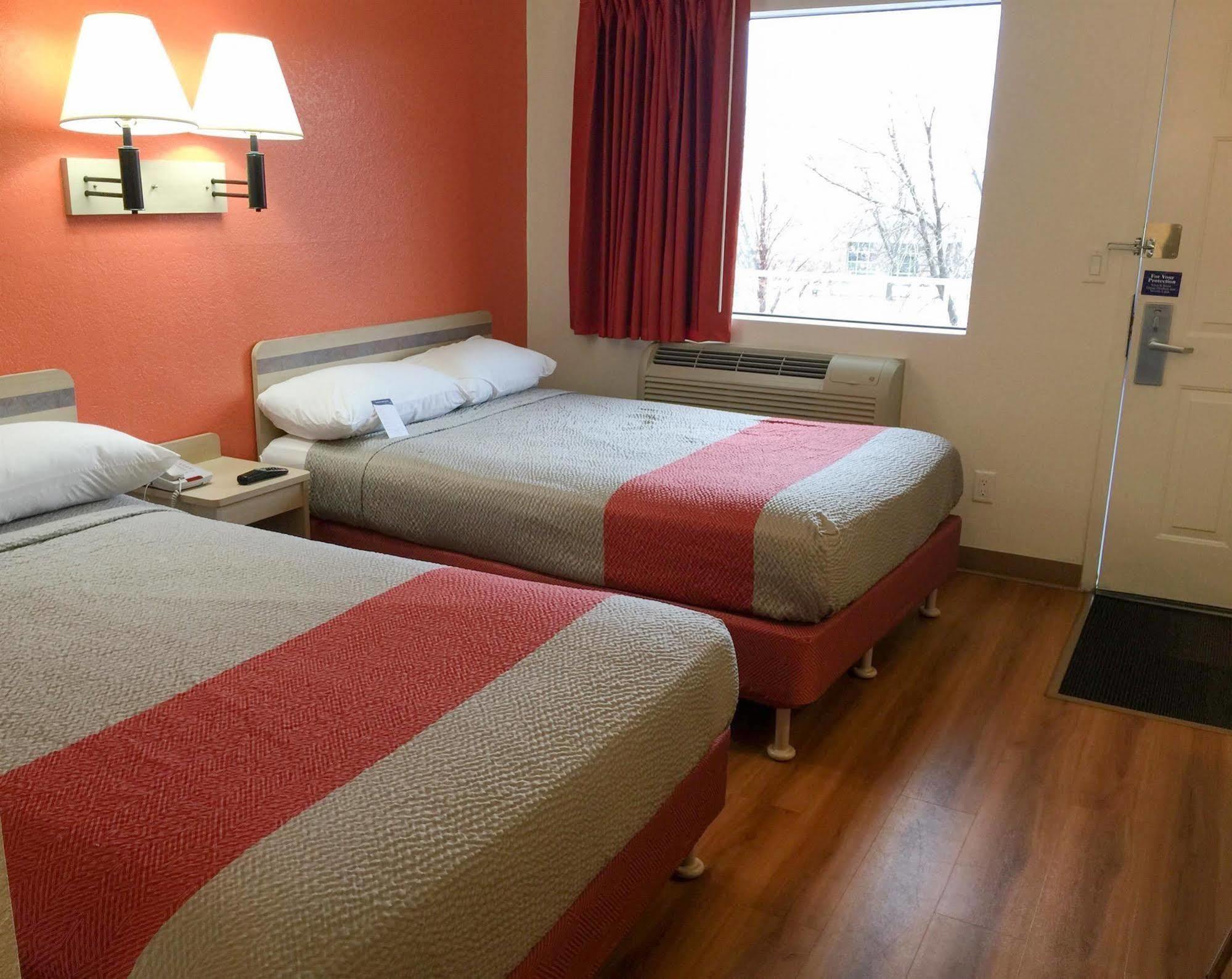 Motel 6-Roseville, Mn - Minneapolis North Eksteriør bilde